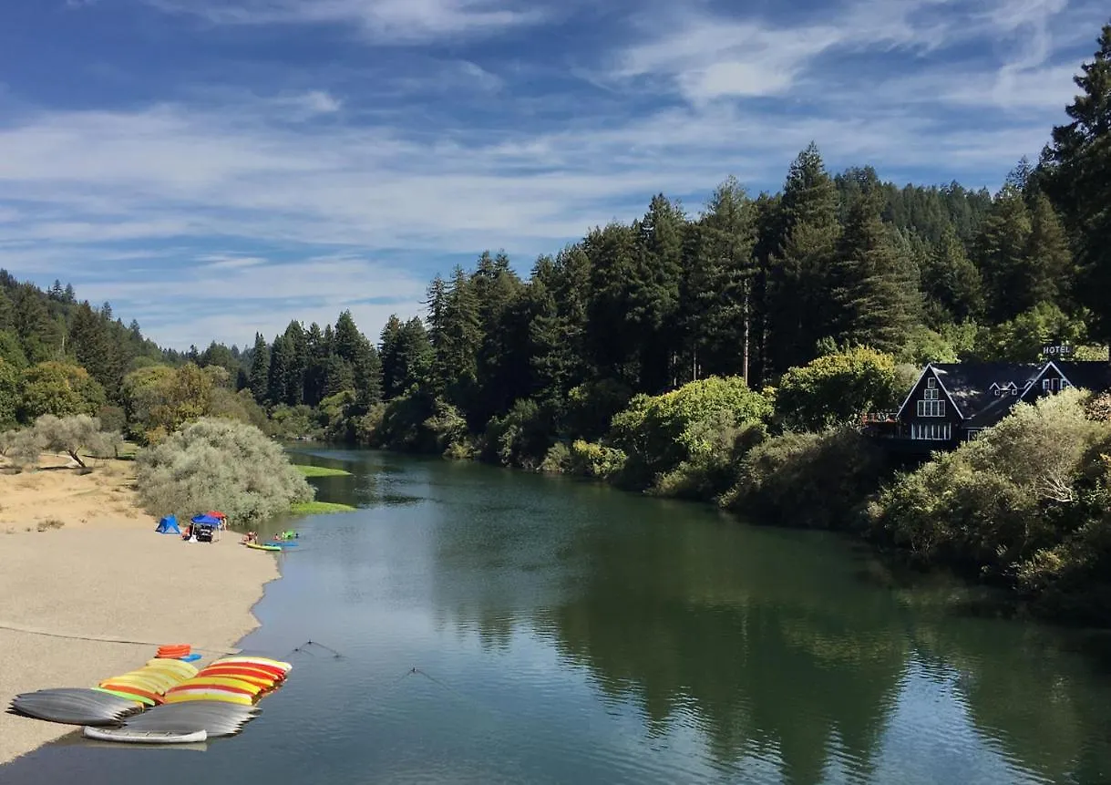4 Beach Hotels in San Francisco Bay Area That Stand Out
